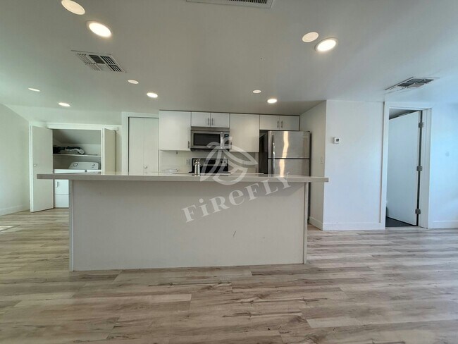 1695 E Indianola Ave Phoenix, AZ 85016 photo 5