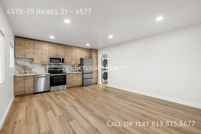 4575 Haines St San Diego, CA 92109 photo 3