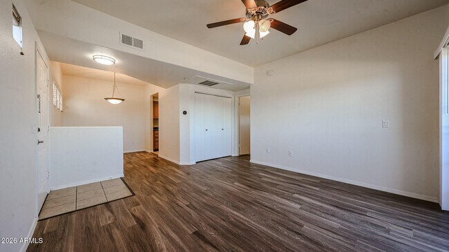 3434 E Baseline Rd Phoenix, AZ 85042 photo 4