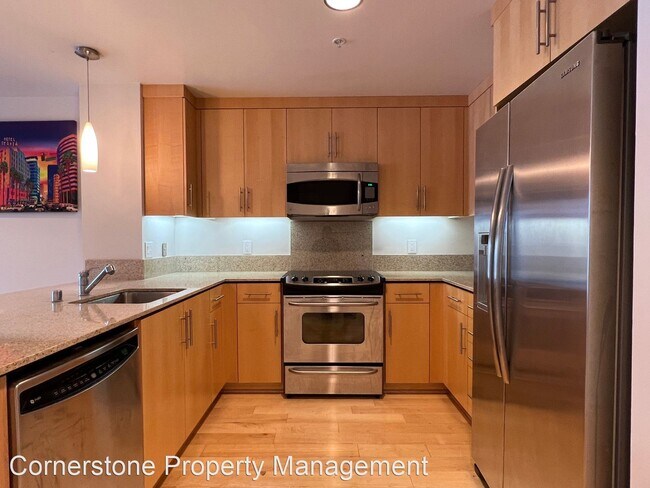 Axis Condos photo 4