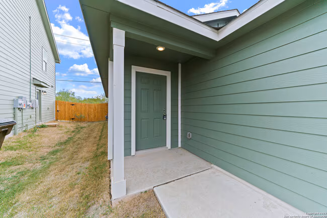 7810 Serro Medina San Antonio, TX 78252 photo 4