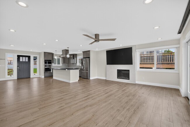 2517 Read Ave Belmont, CA 94002 photo 3