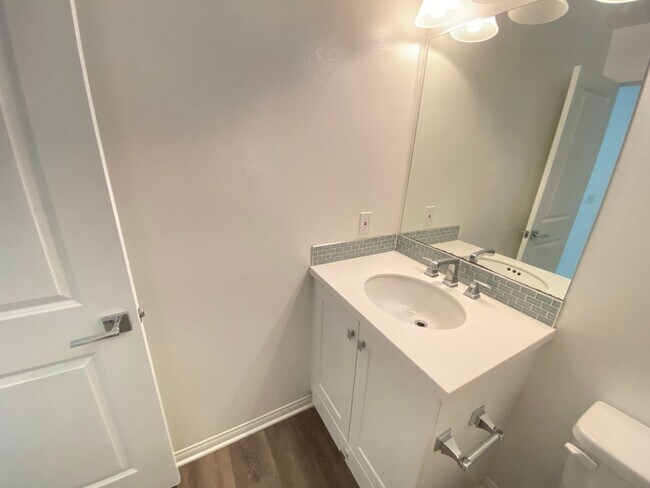 2721 S El Camino Real San Clemente, CA 92672 photo 5
