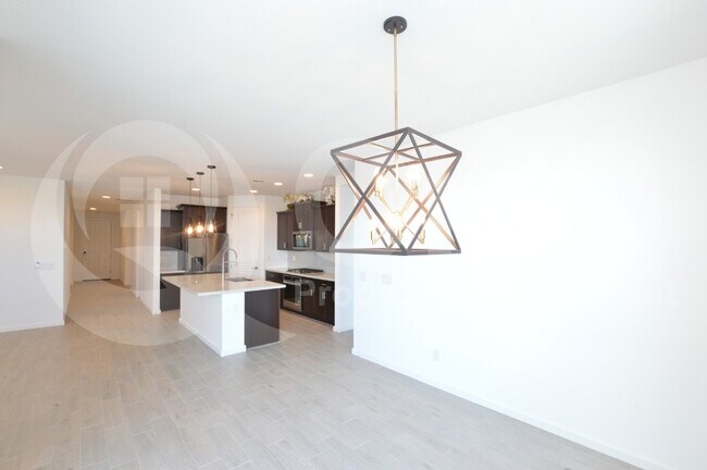 4316 West Suncup Drive, San Tan Valley, AZ 85142 photo 5