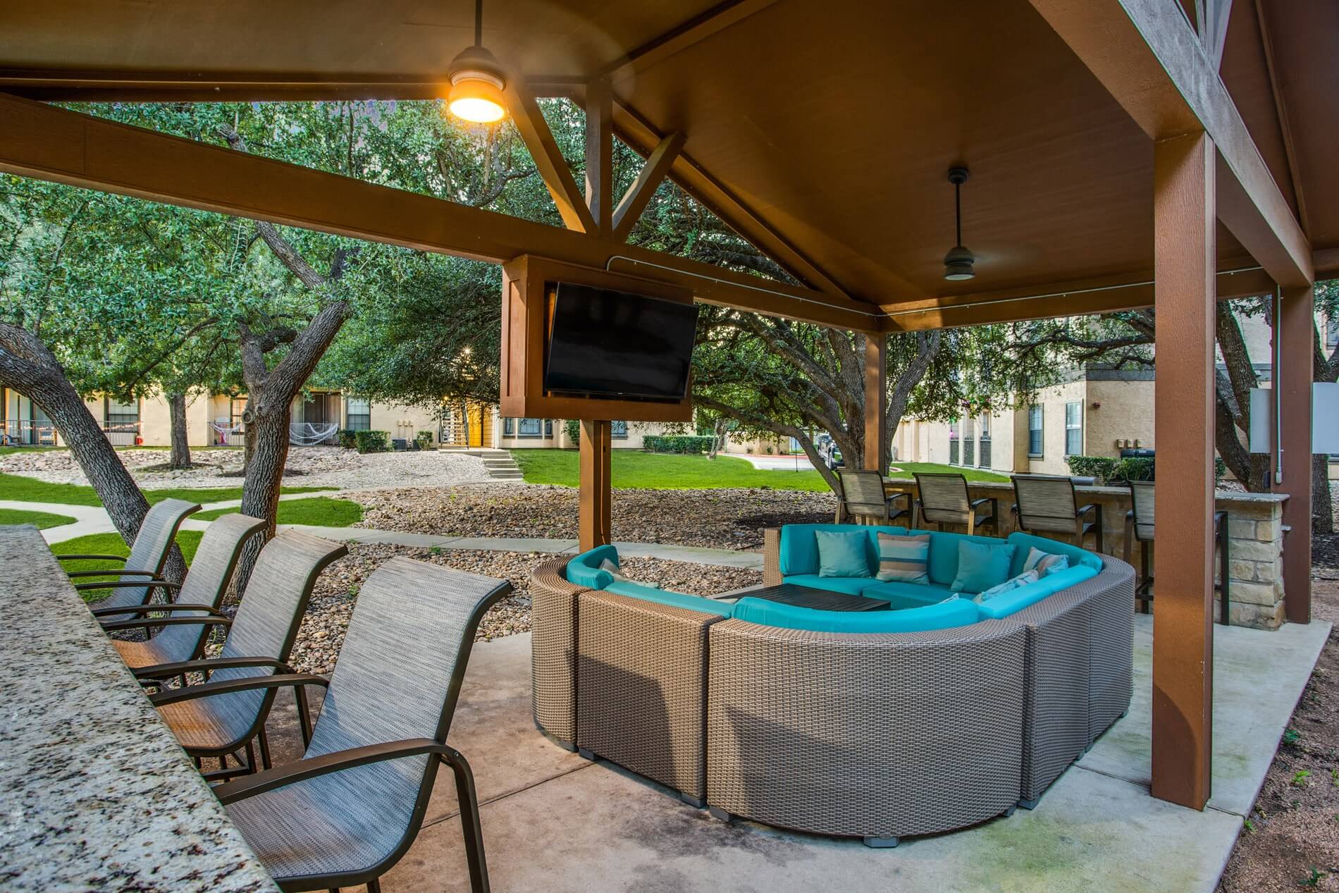 Lakeline Villas photo 2