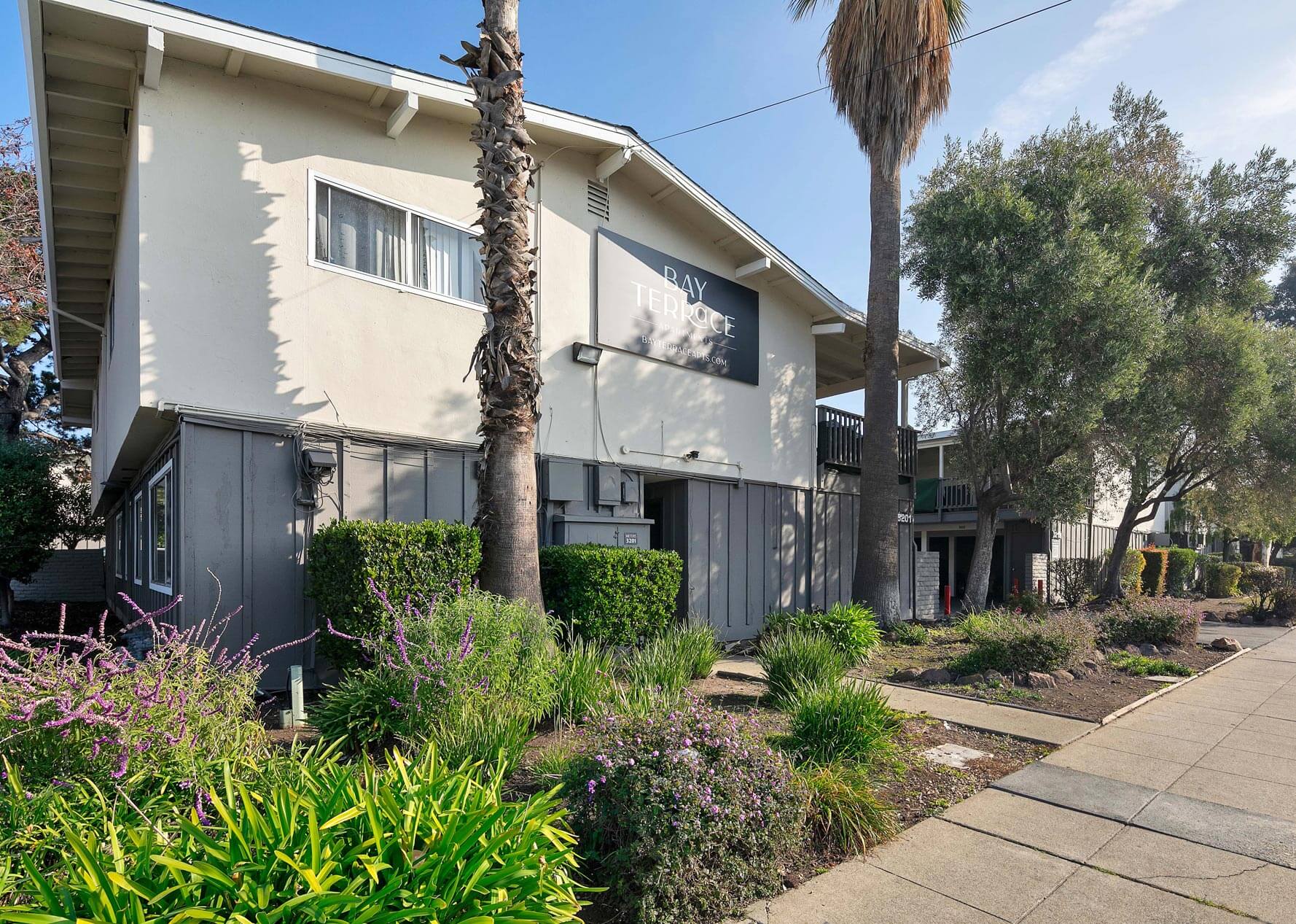 Bay Terrace Apartments photo 3