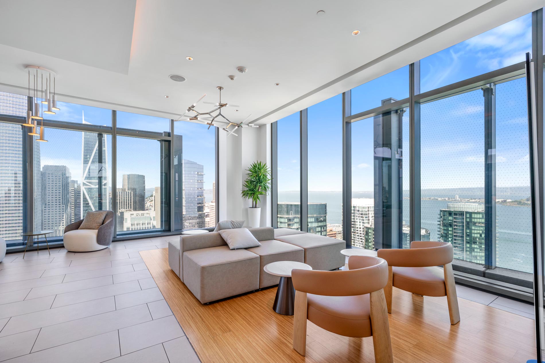 399 Fremont photo 5