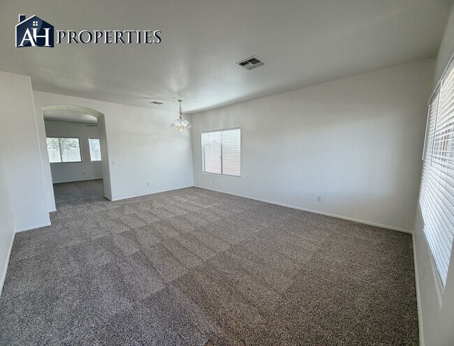 14605 W Boca Raton Rd Surprise, AZ 85379 photo 3