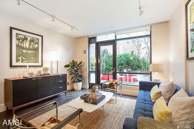 818 Van Ness Ave San Francisco, CA 94109 photo 4