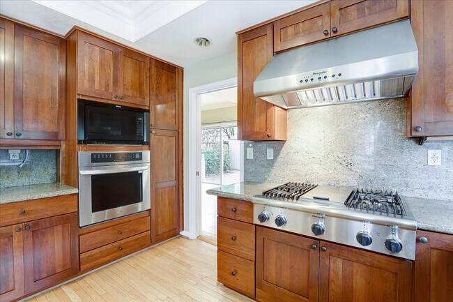 1303 Quail Creek Circle, San Jose, CA 95120 photo 3