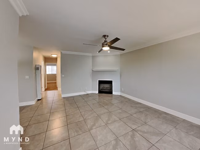 4775 Seminole Dr San Diego, CA 92115 photo 2