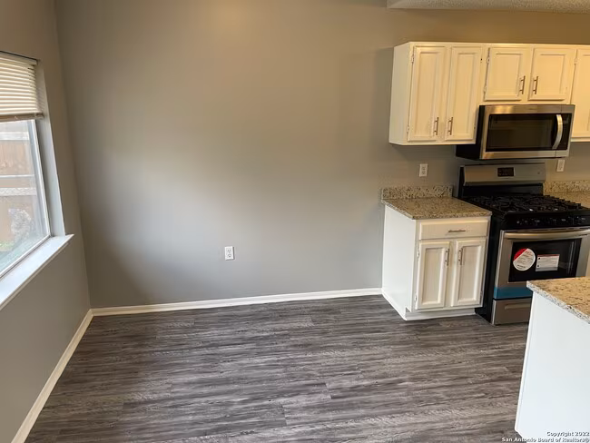 5915 Pleasant Lake San Antonio, TX 78222 photo 5