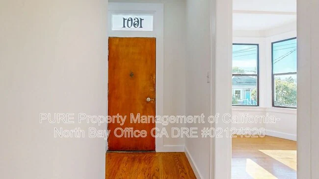 1601 Treat Ave photo 3