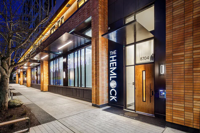 The Hemlock photo 5