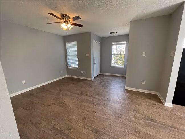 7417 Vintage Hills Dr Austin, TX 78723 photo 5