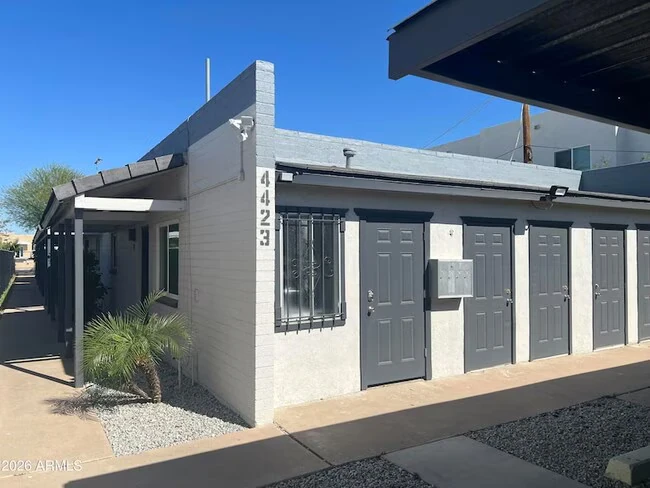 4423 N 13th Pl Phoenix, AZ 85014 photo 3