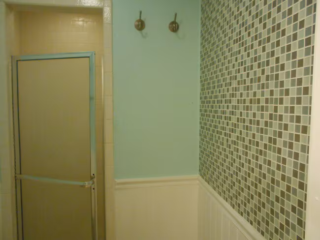 9000 Bissonnet St Houston, TX 77074 photo 2