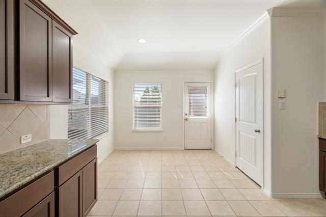9116 Wild Rose Ln Aubrey, TX 76227 photo 5