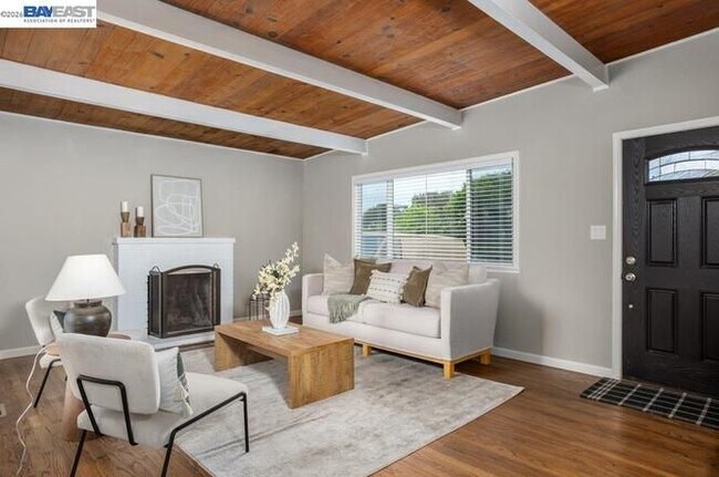 36637 Burdick St Newark, CA 94560 photo 4
