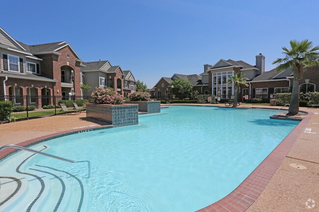Pinnacle Apartments photo 3