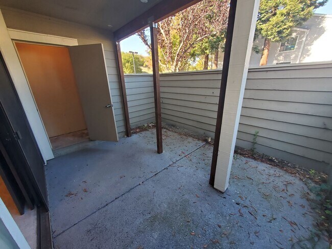 389 Eastridge Drive, San Ramon, CA 94582 photo 4