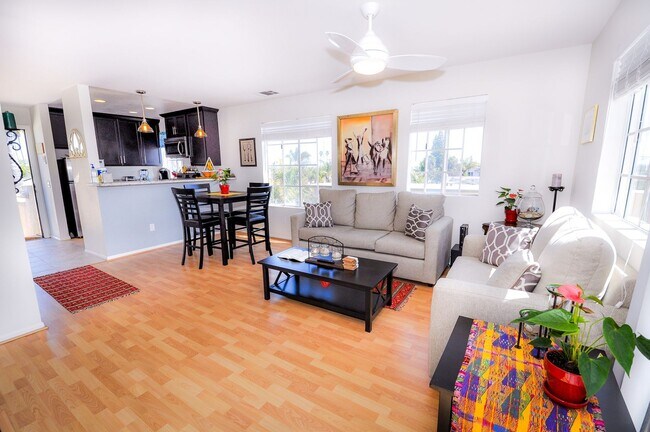 207 Elkwood Ave Imperial Beach, CA 91932 photo 4