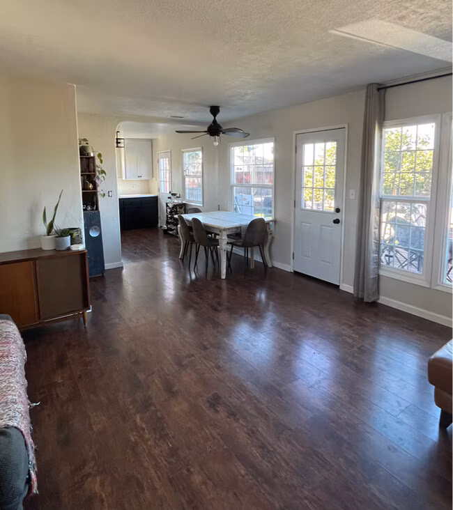 6462 Birchwood St San Diego, CA 92120 photo 4