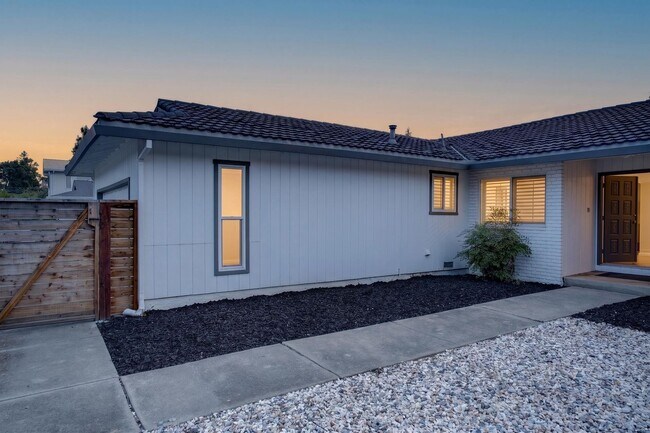 1780 Clayton Way Concord, CA 94519 photo 5