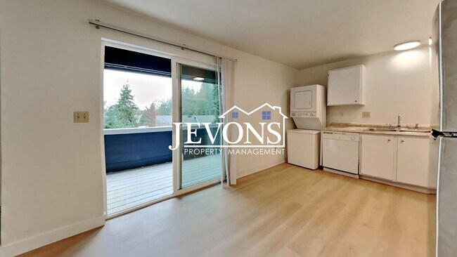 2076 E 56th St Tacoma, WA 98404 photo 4