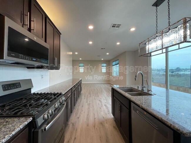 4860 Ballast Ln San Diego, CA 92154 photo 3