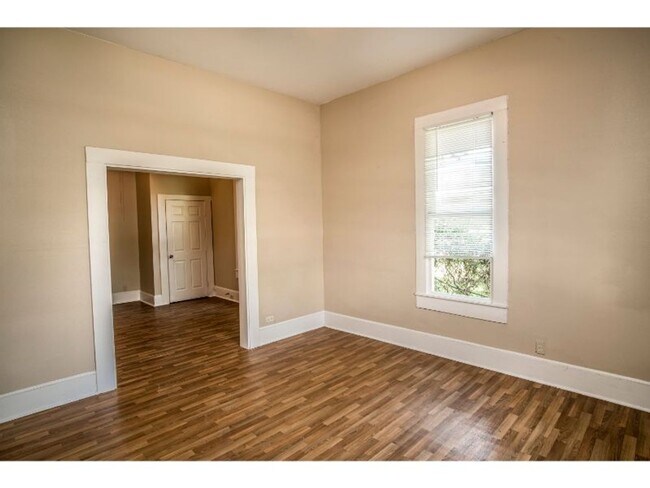 308 Belmont San Antonio, TX 78202 photo 4