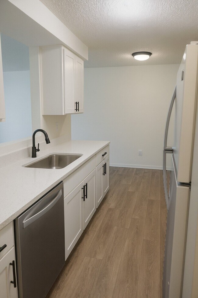 Heritage Woods photo 5