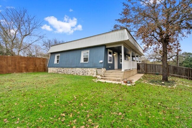 1302 S Quinlan Park Rd Austin, TX 78732 photo 4