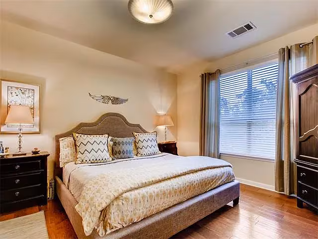 2221 Speidel Dr Pflugerville, TX 78660 photo 3