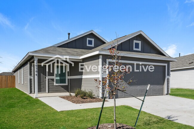 10504 Desert Hawk Cir Fort Worth, TX 76140 photo 2