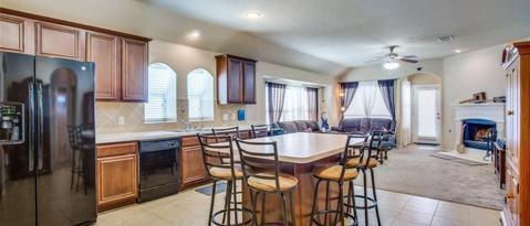 9012 Waterman Drive, Aubrey, TX 76227 photo 3