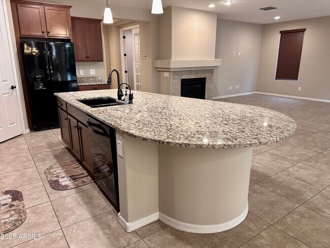 7229 E Plata Ave Mesa, AZ 85212 photo 4