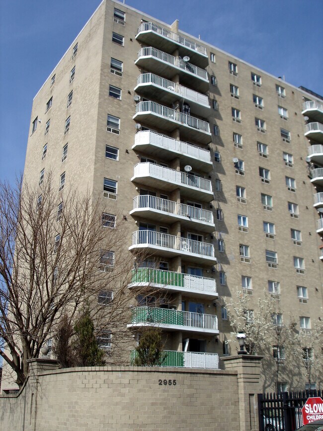 2955 Shell Rd Brooklyn, NY 11224 photo 4