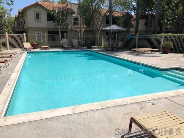 10303 Azuaga St San Diego, CA 92129 photo 2