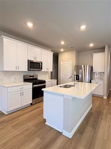 506 Blanton Street, Mckinney, TX 75069 photo 3