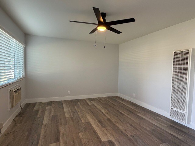 1747 Acorn St Escondido, CA 92027 photo 5