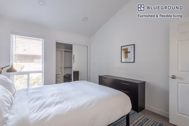 328 Bryant Street, Palo Alto, CA 94301 photo 4