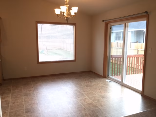 14001 122nd Ave E Puyallup, WA 98374 photo 4