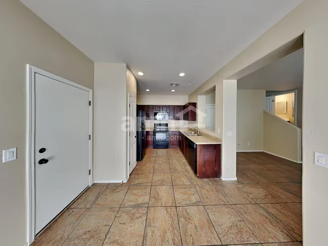 3774 E Santa Fe Ln Gilbert, AZ 85297 photo 5
