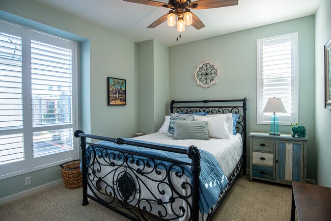 1562- Vista del Mar Way Oceanside, CA 92054 photo 5