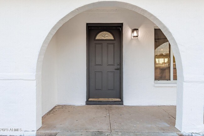 5909 W Elm St Phoenix, AZ 85033 photo 5