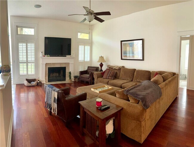 11300 Perennial Ct Austin, TX 78748 photo 2