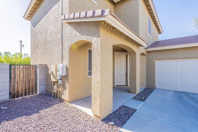 7416 S 27th Pl Phoenix, AZ 85042 photo 4