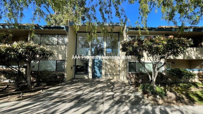 1731 Ellis St Concord, CA 94520 photo 2