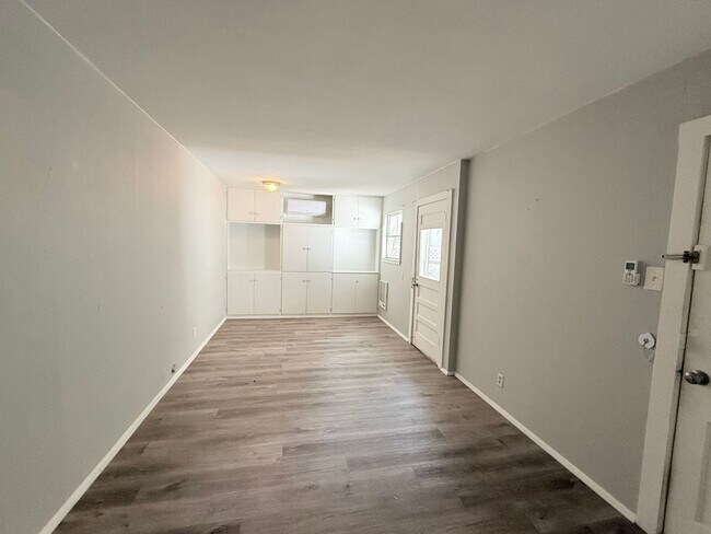 331 E Rosewood Ave San Antonio, TX 78212 photo 4